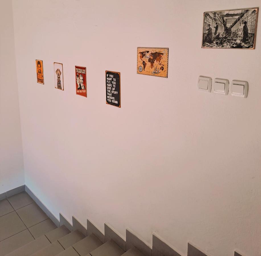 Sofi Apartment Nis Exterior photo