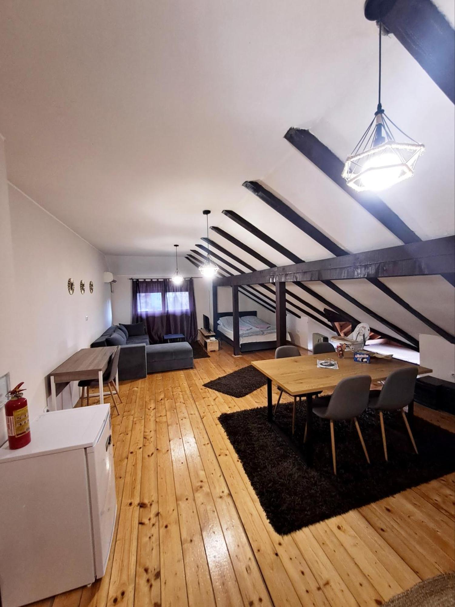 Sofi Apartment Nis Exterior photo