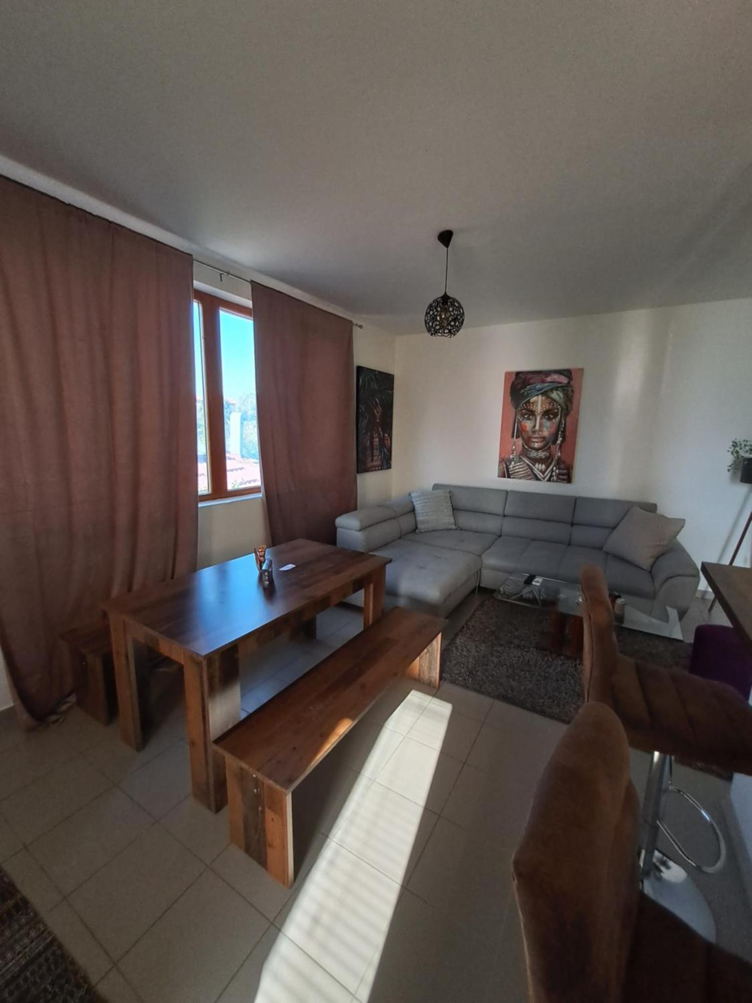 Sofi Apartment Nis Exterior photo